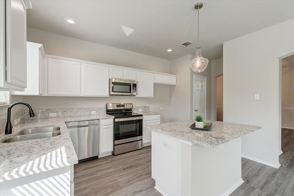 Mansfield Condo: 1413 Ravenwood Drive