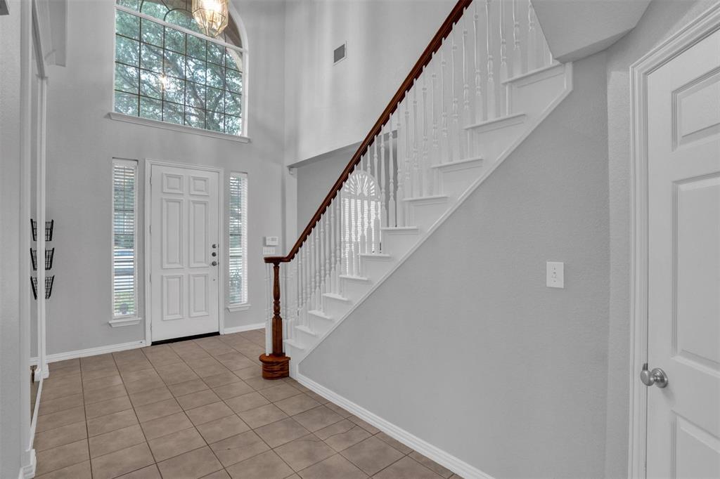 Allen Condo: 1511 Westmont Drive