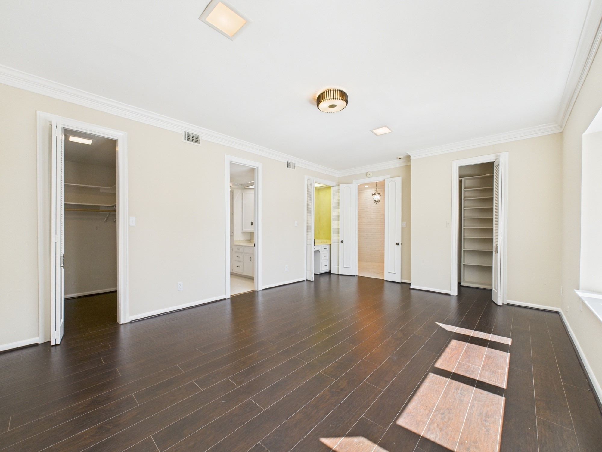 Houston Condo: 7608 Del Monte Drive