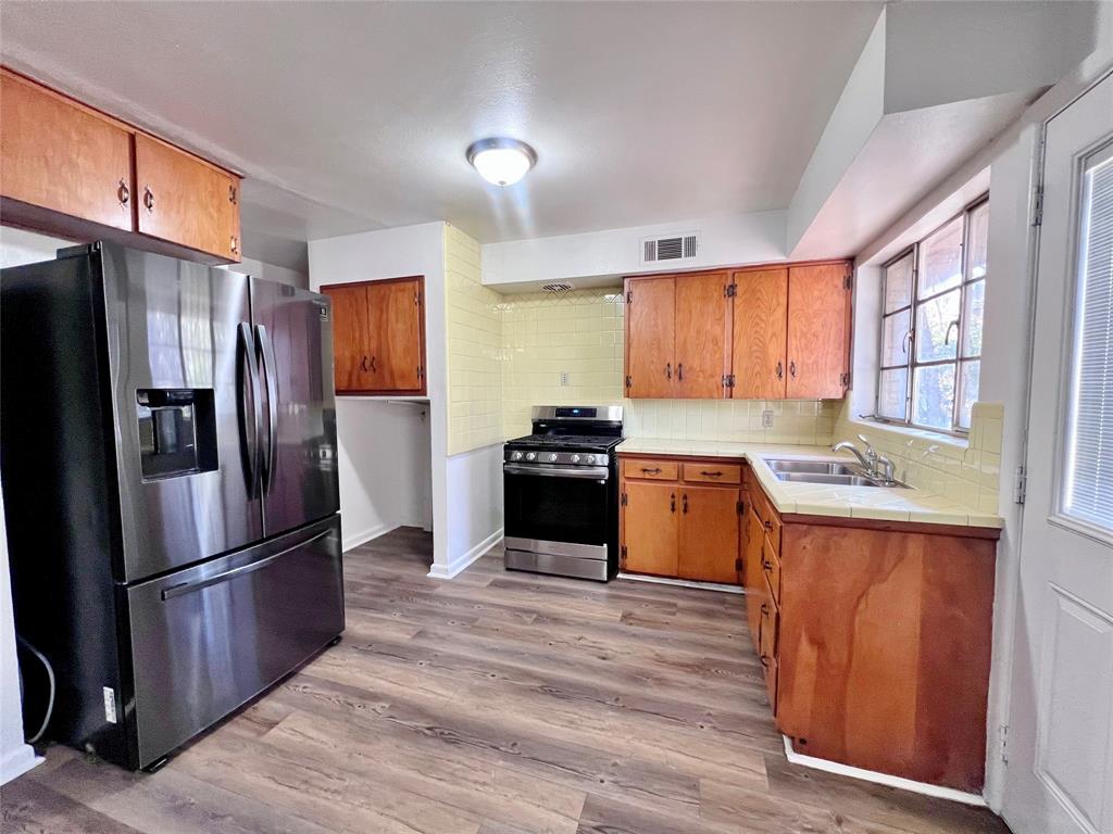 Dallas Condo: 3423 Perryton Drive