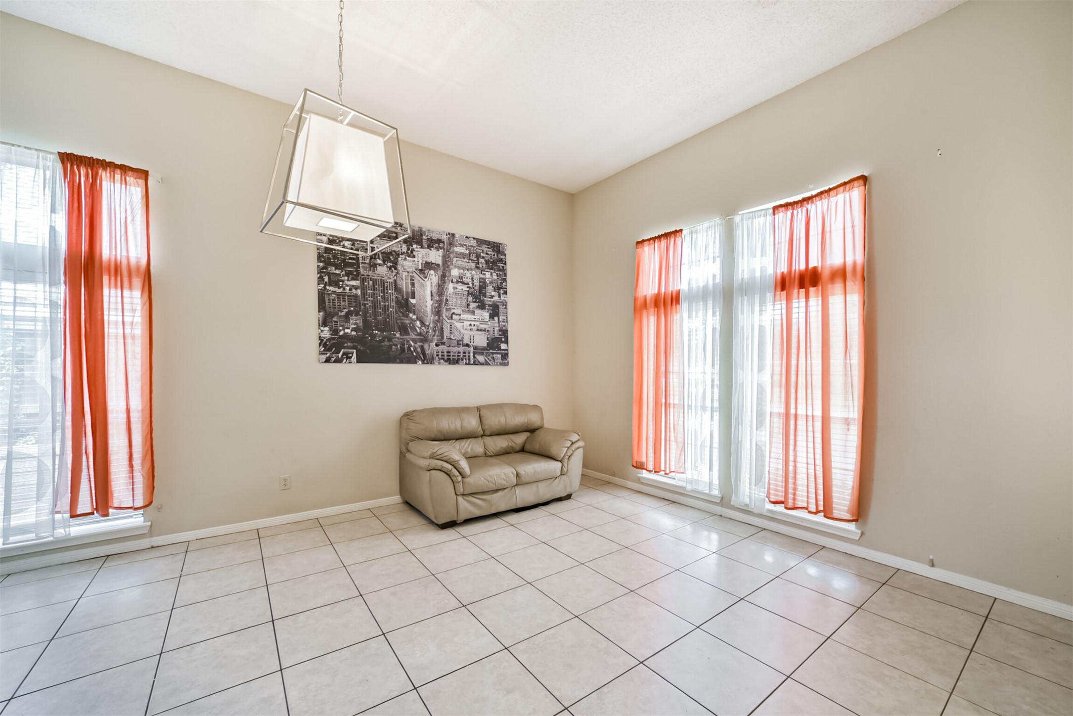 Houston Condo: 15519 Montesa Drive