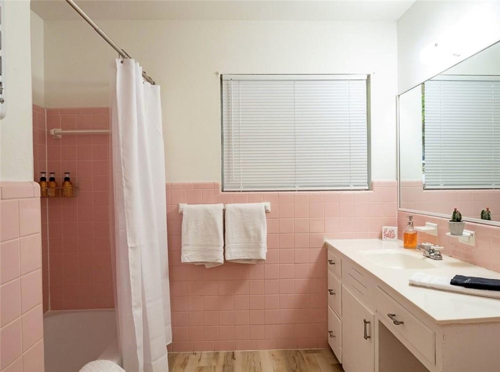 Austin Condo: 2000 Vista Lane