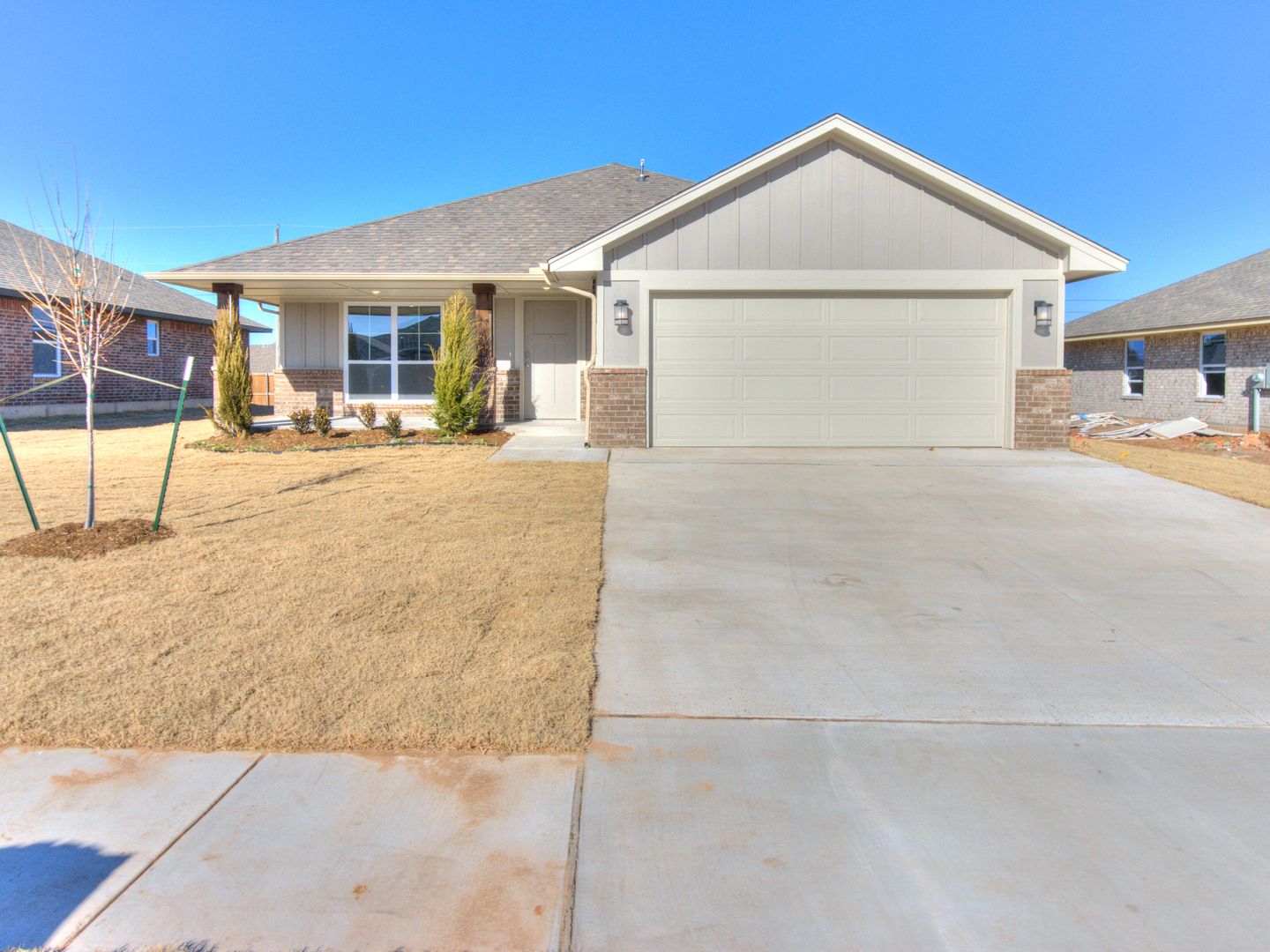 Newcastle House: 1013 SE 16th Terr