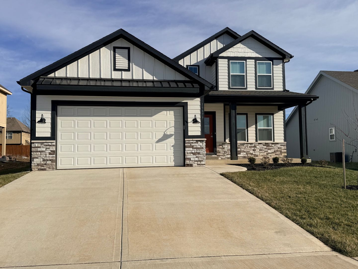 Spring Hill House: 19955 Cornice St