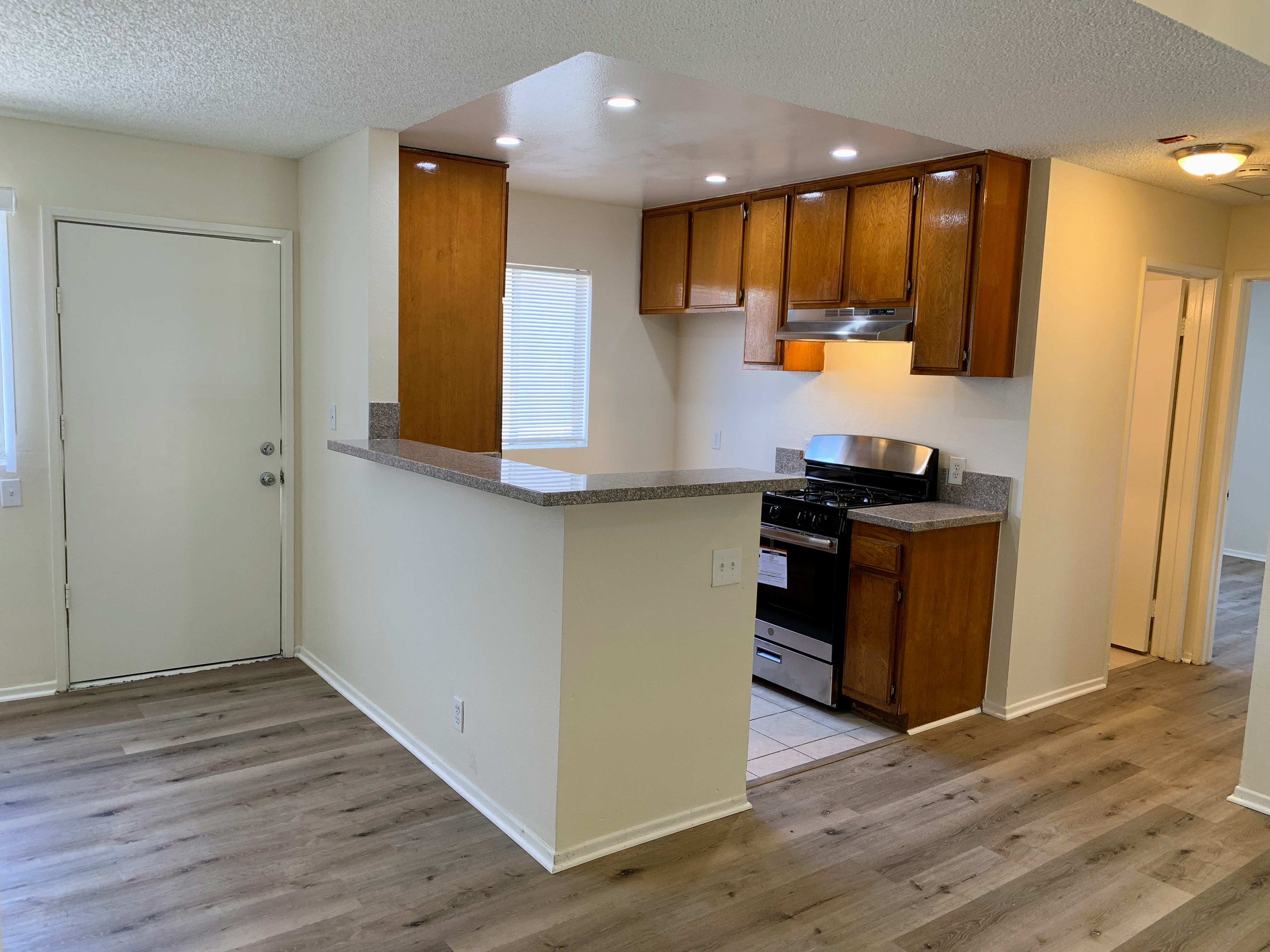 Long Beach Condo: 1101 E South Street