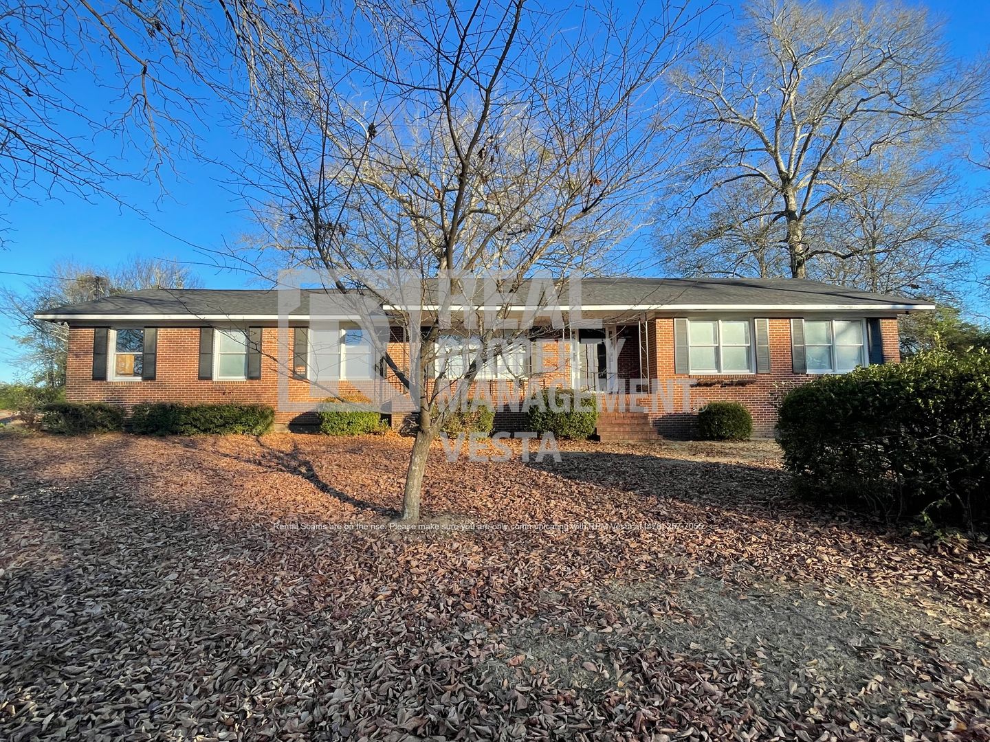 Macon House: 7162 Everett Drive