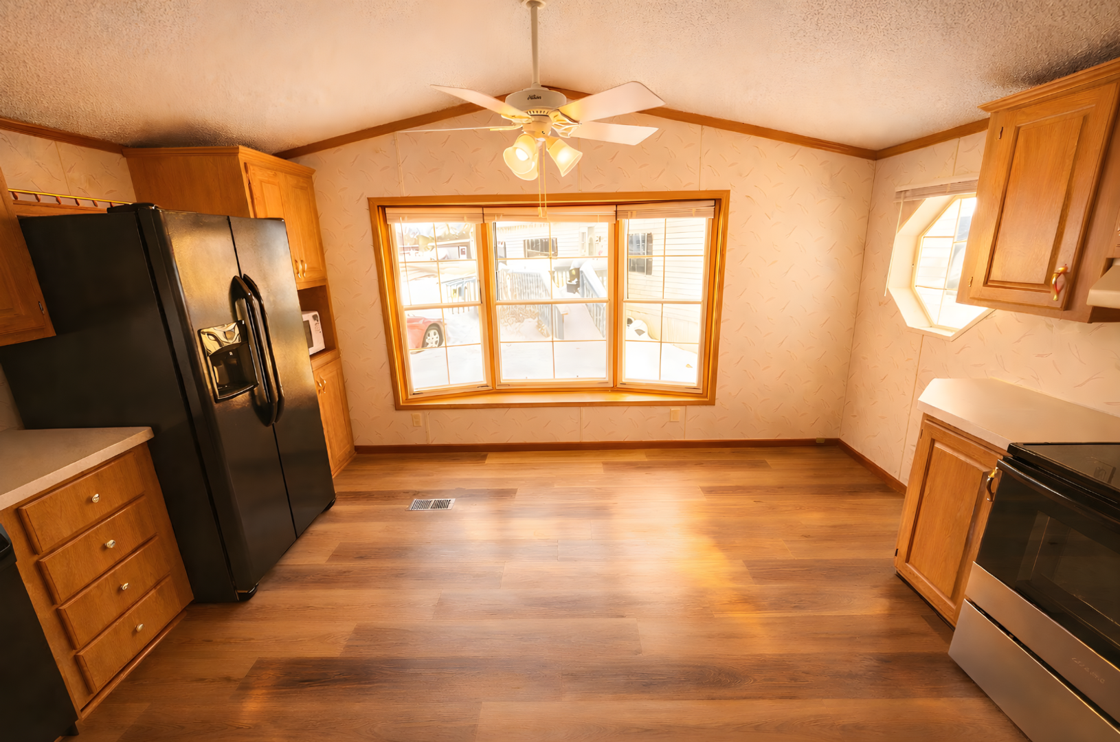 PLATTEVILLE Apartment: 5325 CLASSIC Ln