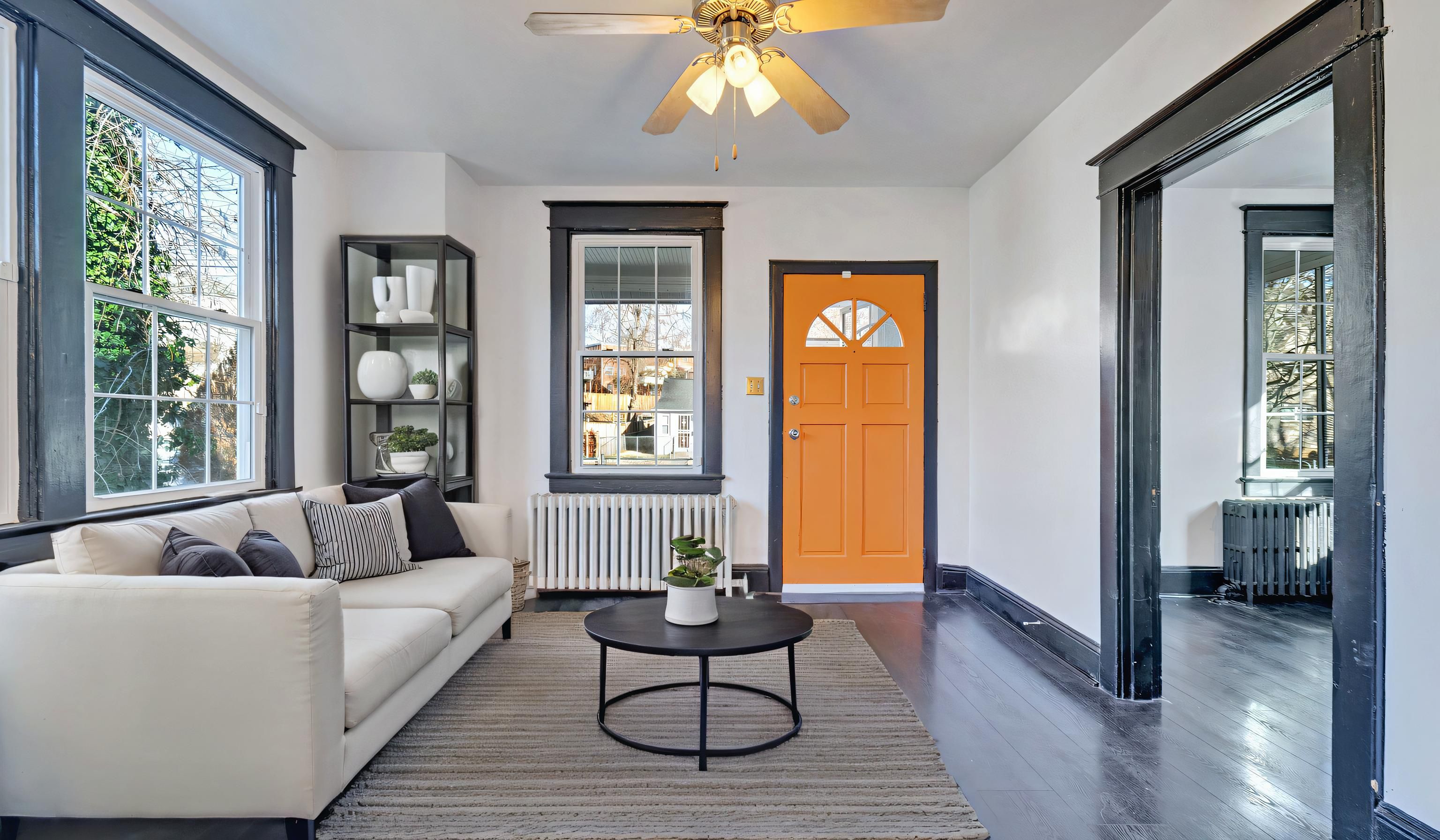 Washington House: 123 Xenia St SE