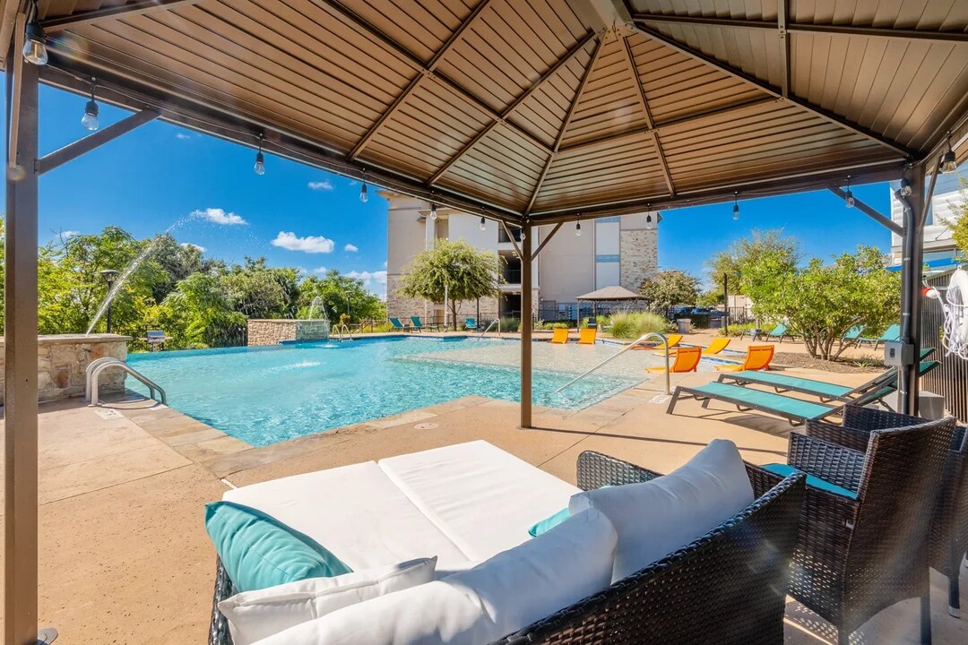 Georgetown Condo: 1401 Rivery Blvd