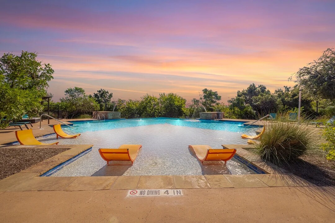 Georgetown Condo: 1401 Rivery Blvd