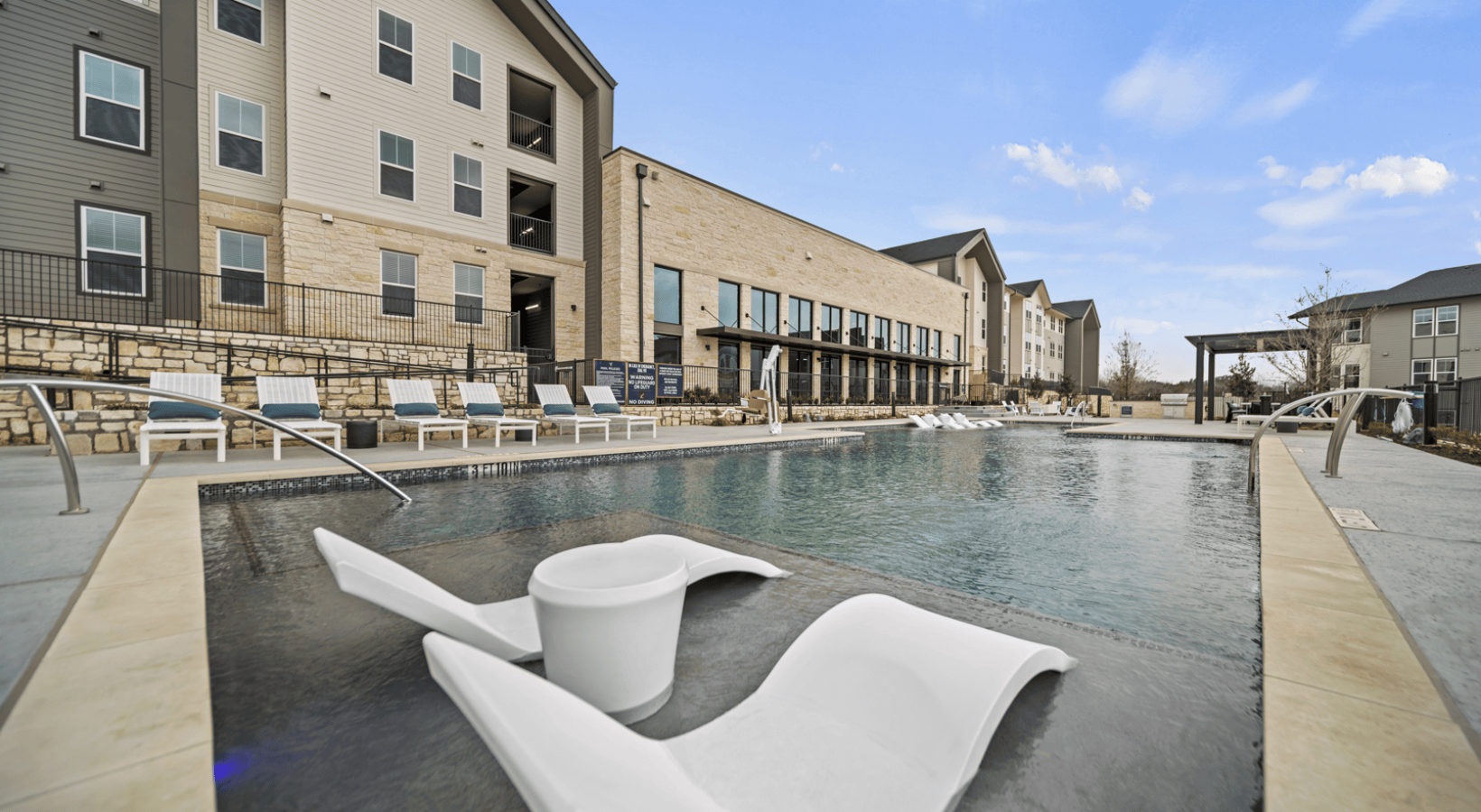 Austin Condo: Spacious Apartments in Beautiful Communities Available Now
