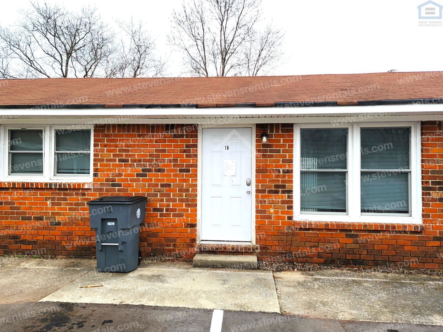 McMInnville Apartment: 500 Skyline