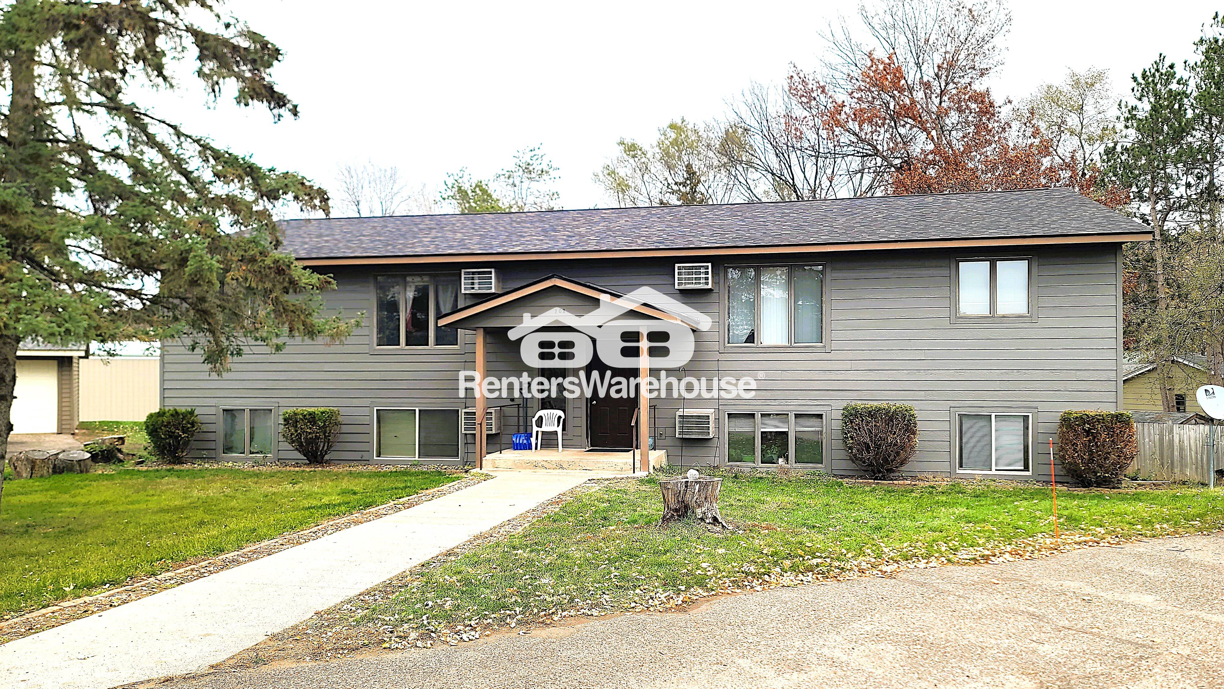 Hudson Condo: 708 8th St N 2