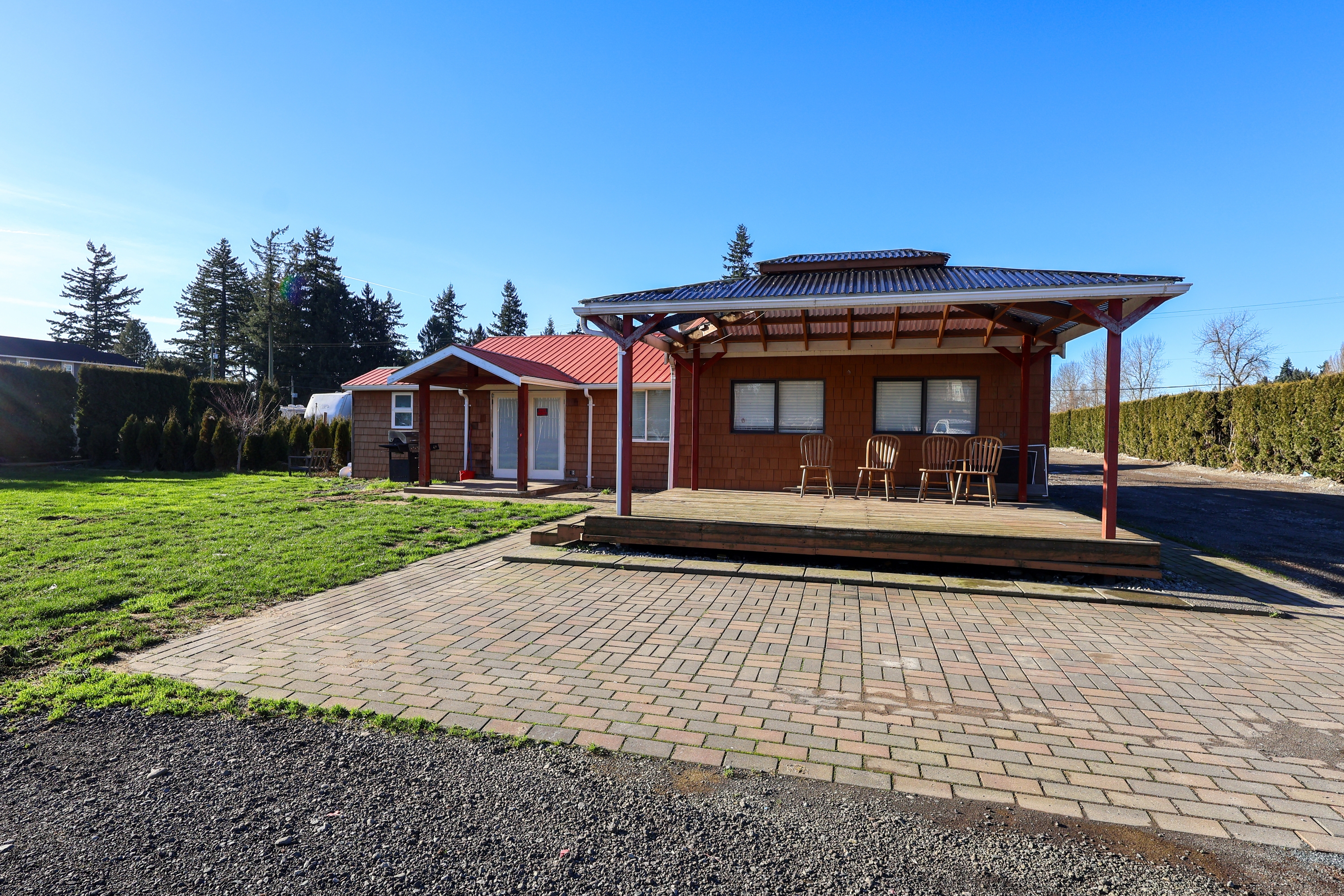 Abbotsford House: 1408 Clearbrook Road - B