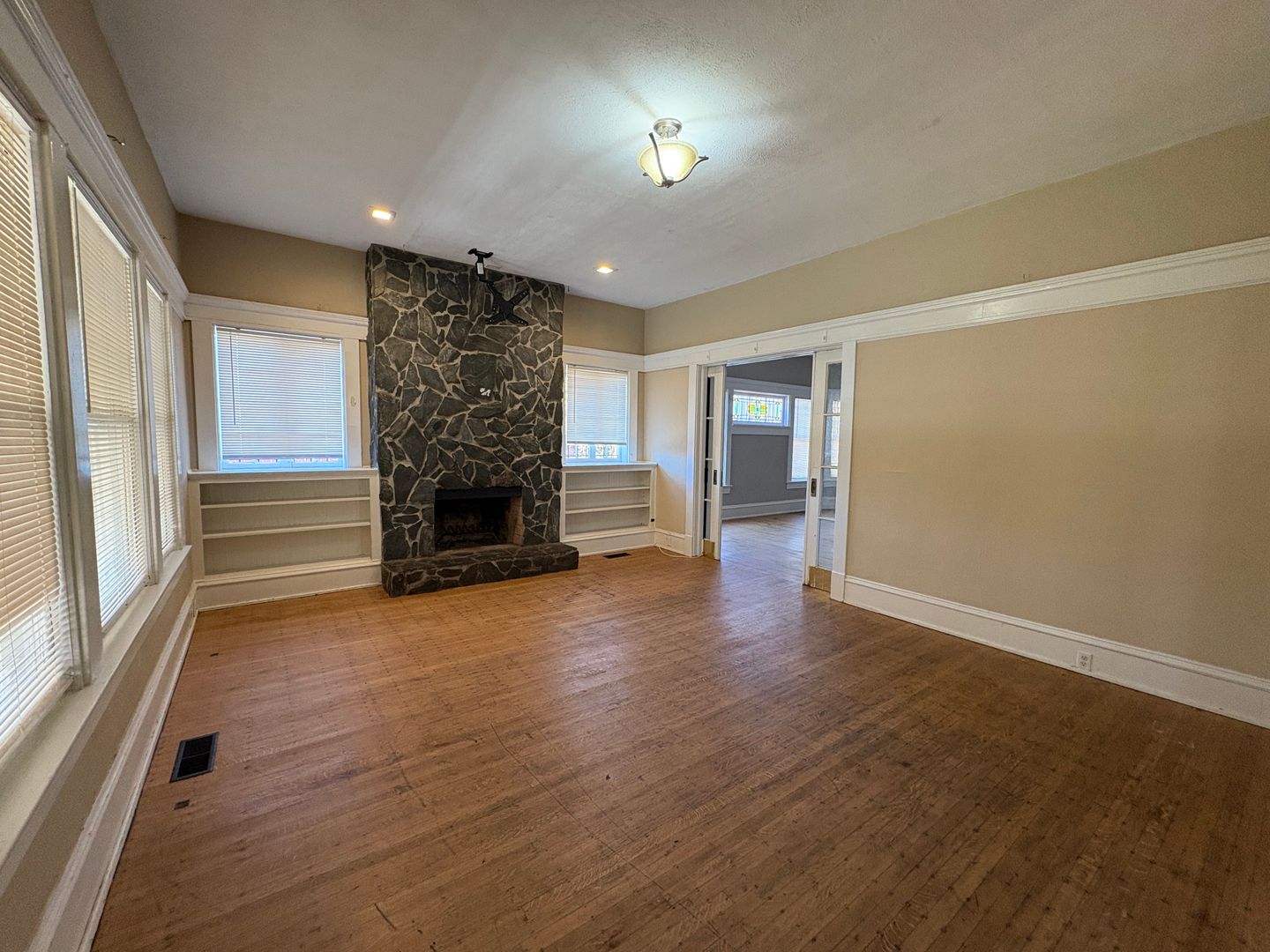 Macon Condo: 2585 Napier Avenue