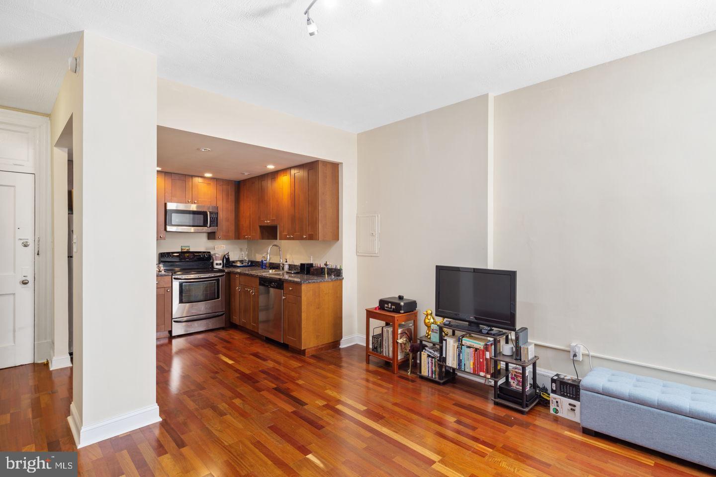 Philadelphia Condo: 1324 Locust Street