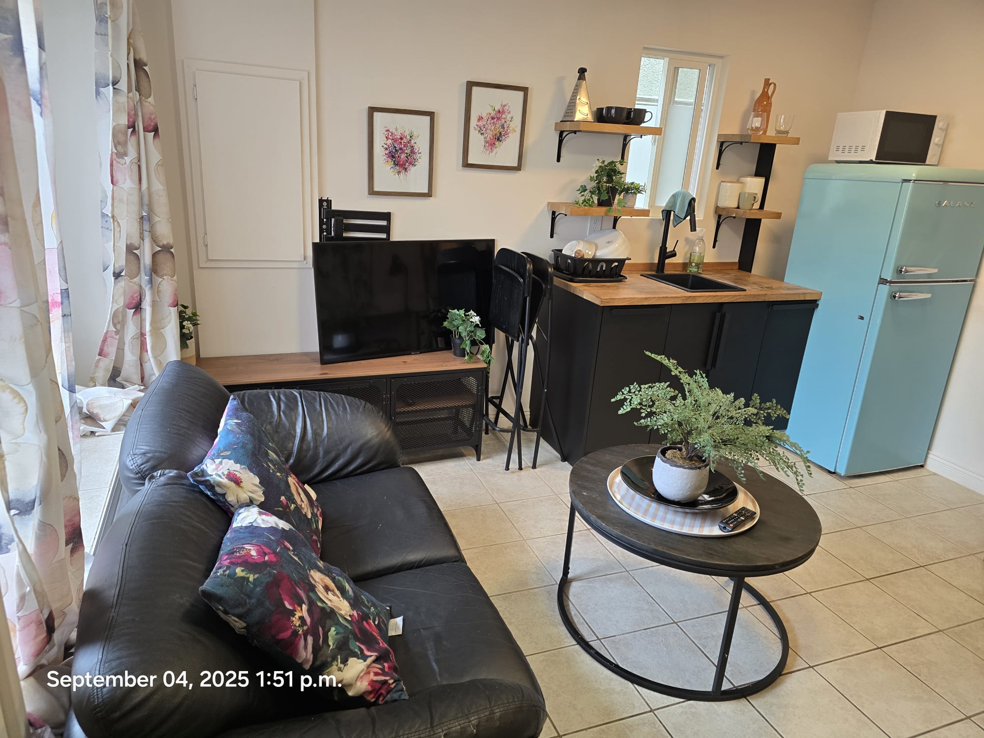 Vancouver House: 759 E 51st Ave