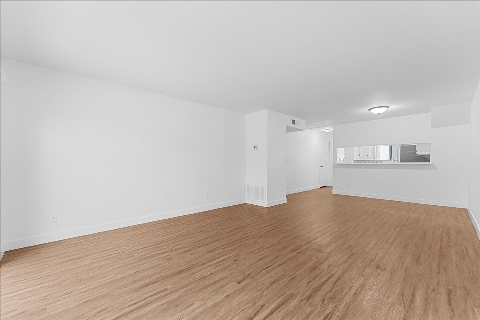 Glendale Condo: 448 W Windsor Road