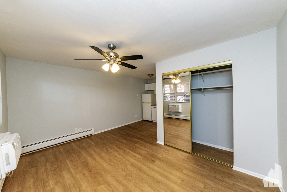 Chicago Condo: 4610 North Dover,