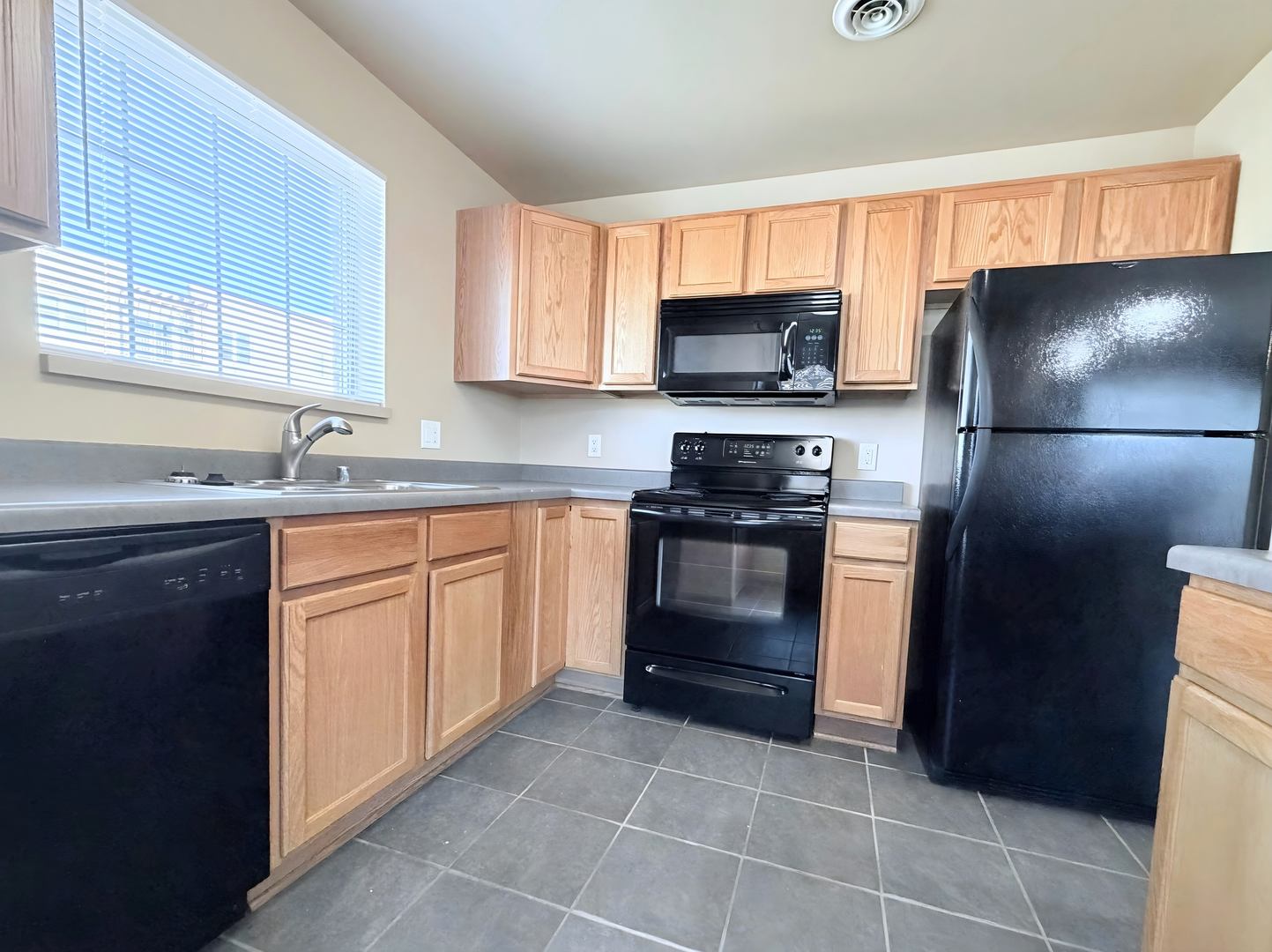 Sun Prairie Apartment: 188 Cannery Pl