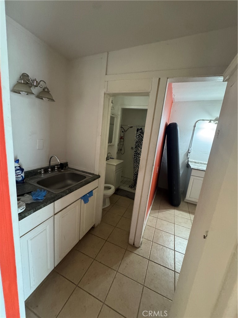 Hemet Condo: 733 South San Jacinto Street