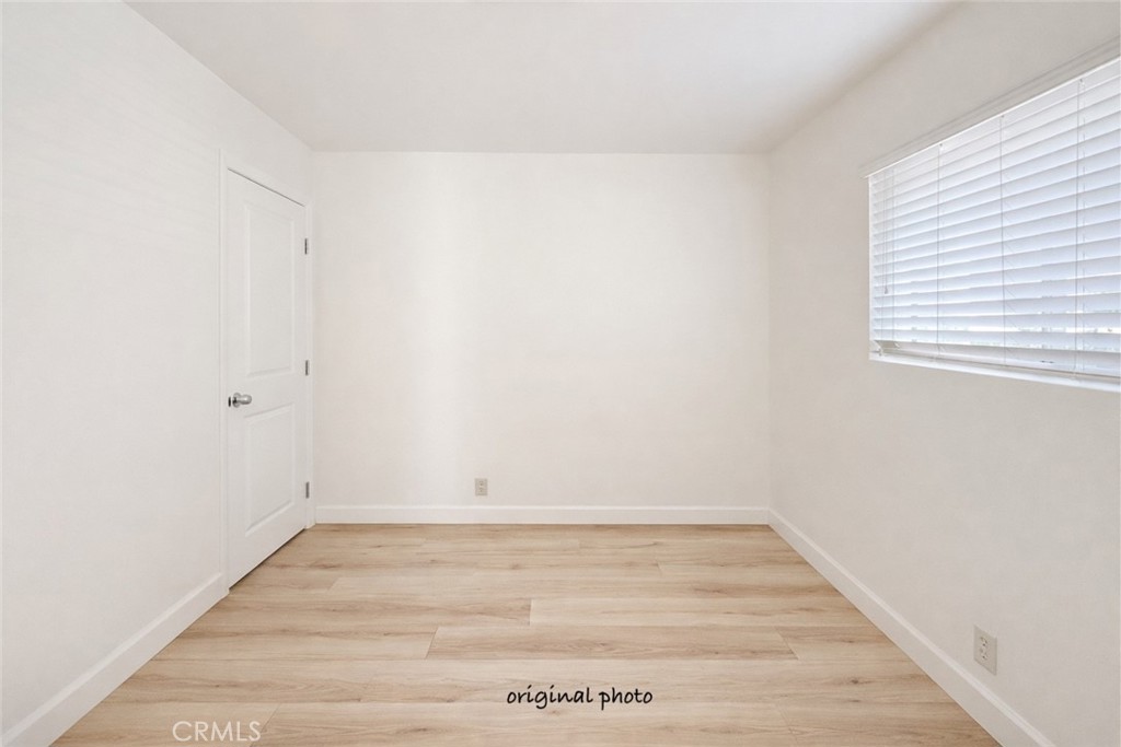 Pasadena Condo: 141 North Parkwood Avenue