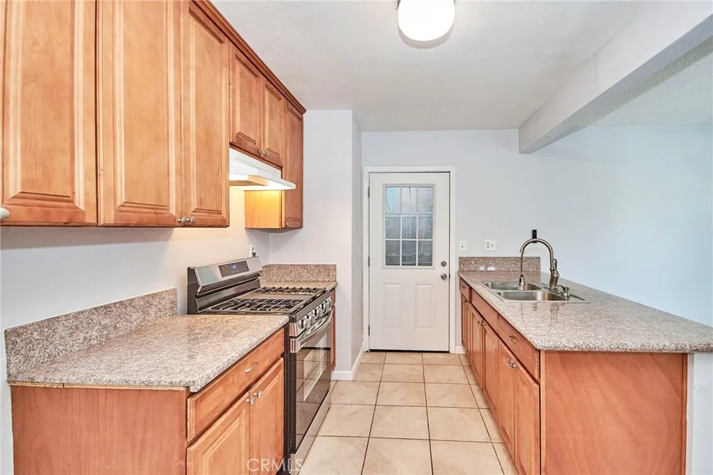 Bellflower Condo: 9510 Beverly Street