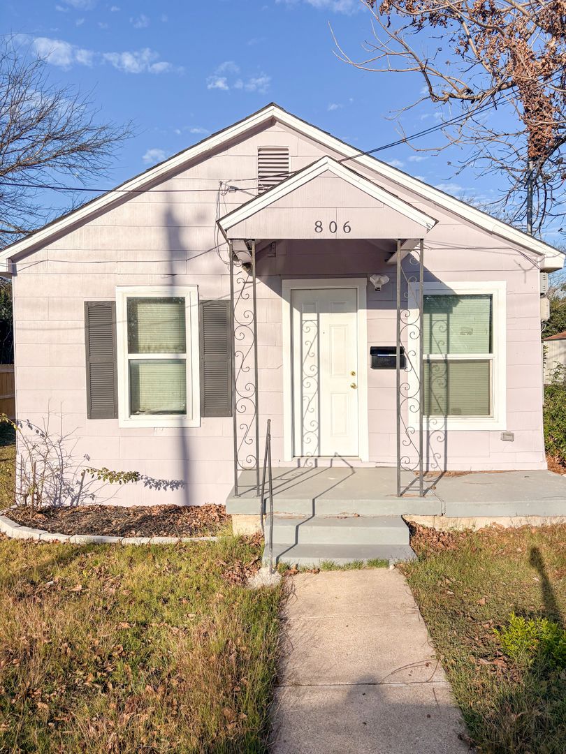 Temple House: 806 South 22nd Street