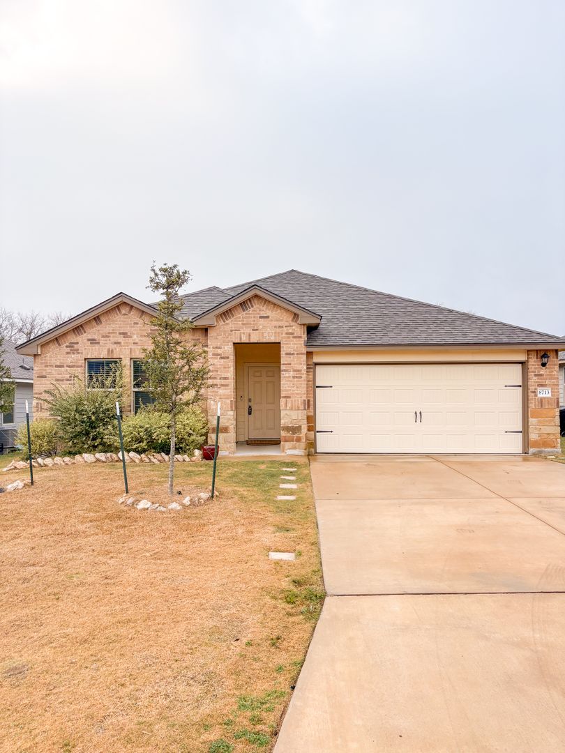 Temple House: 8713 Cantera Ridge Rd