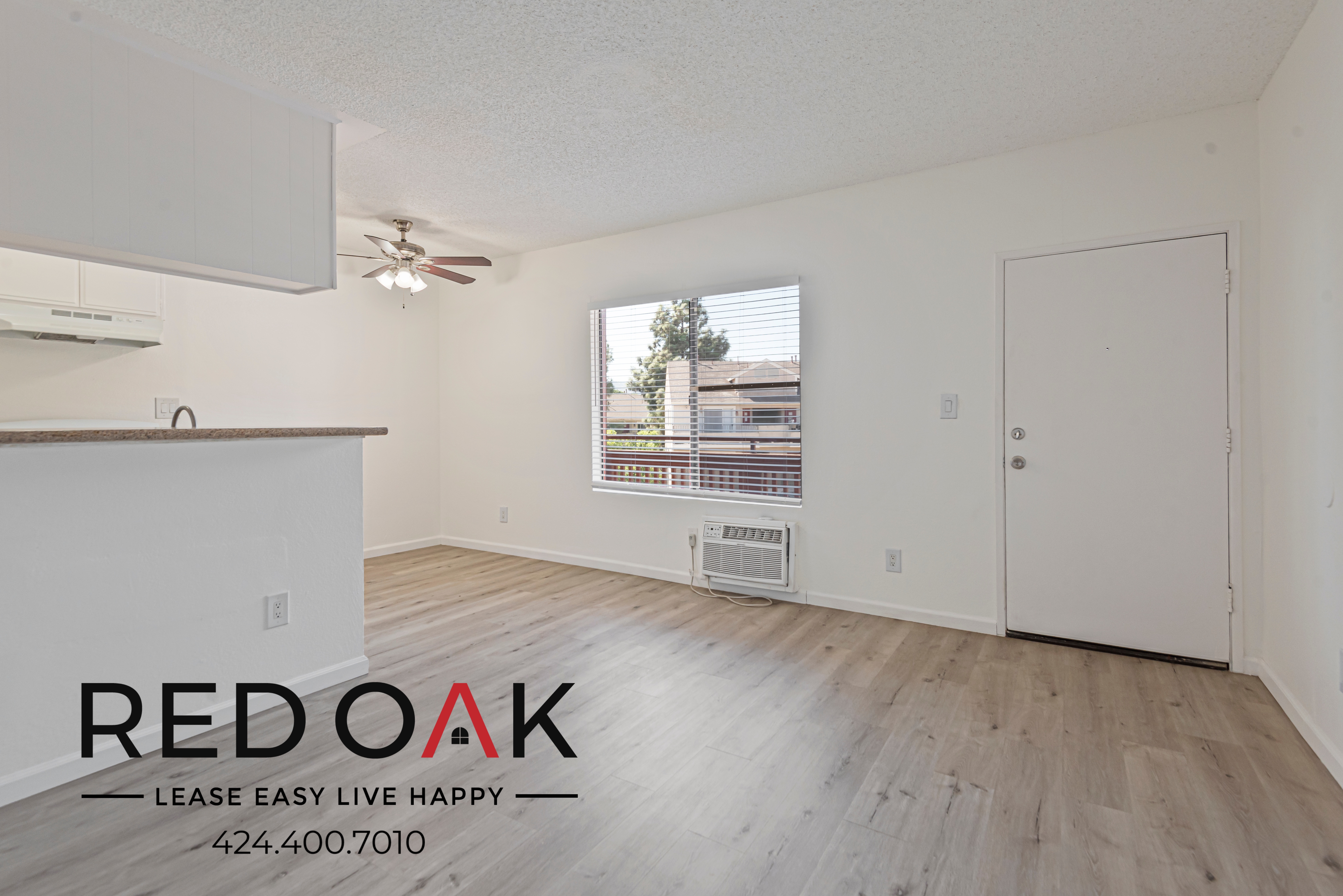 Sylmar Condo: 15500 Foothill Blvd