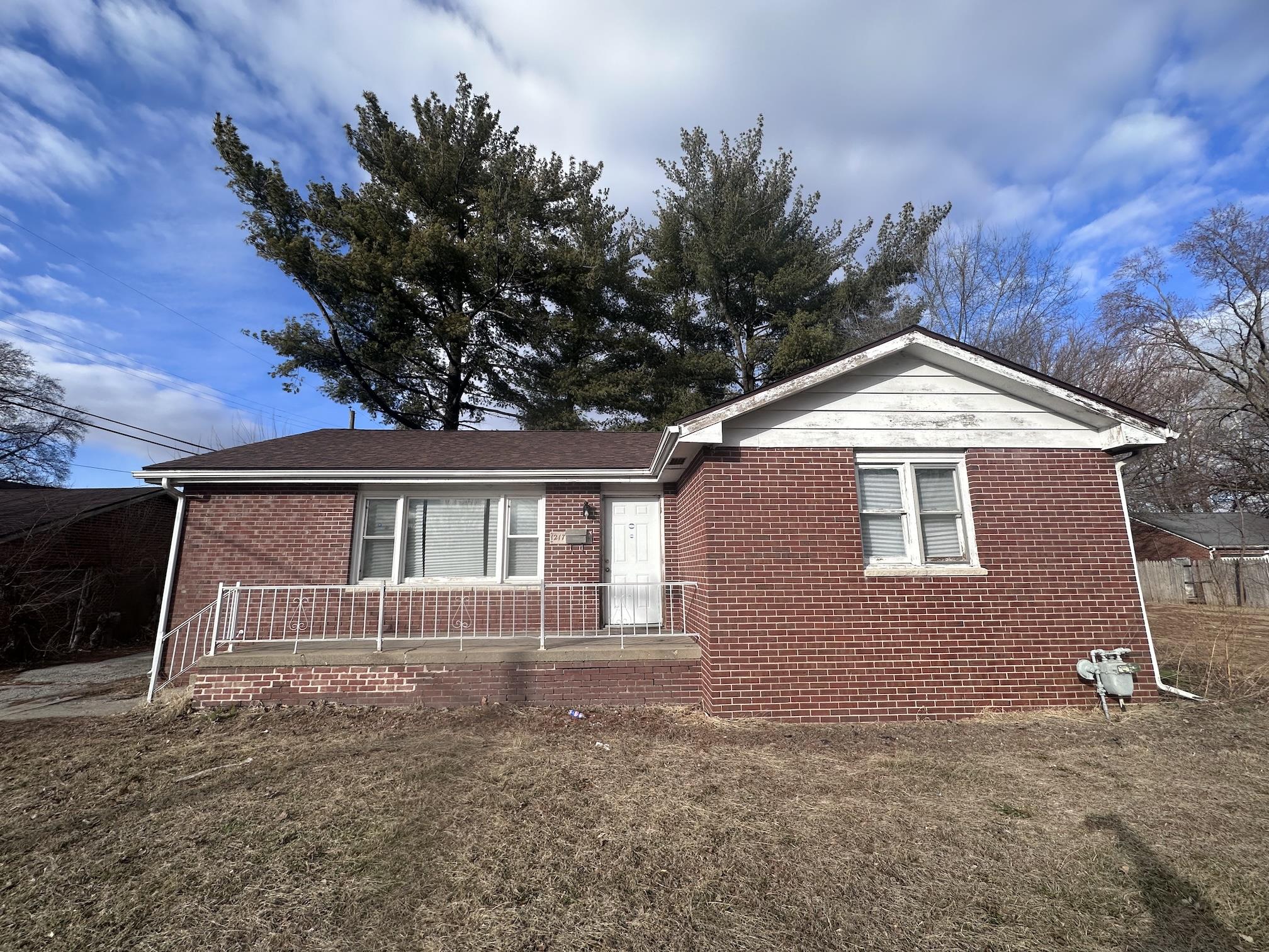 Danville House: 1217 Williams