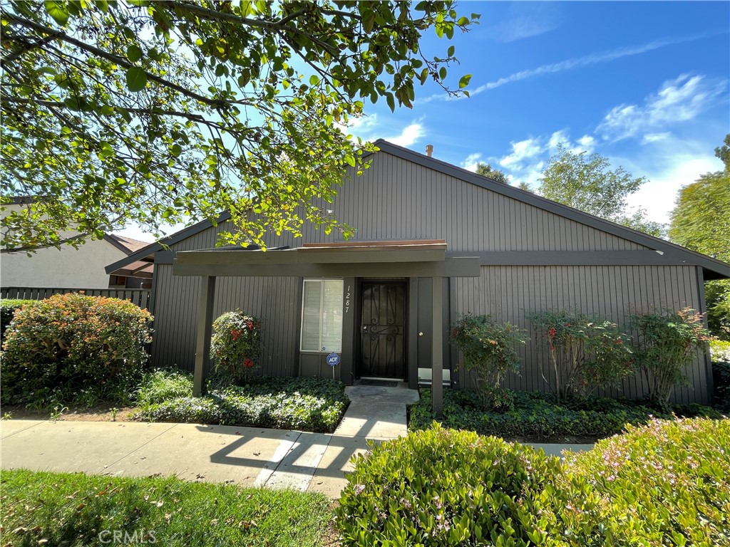 San Dimas Condo: 1287 Tarryglen Lane