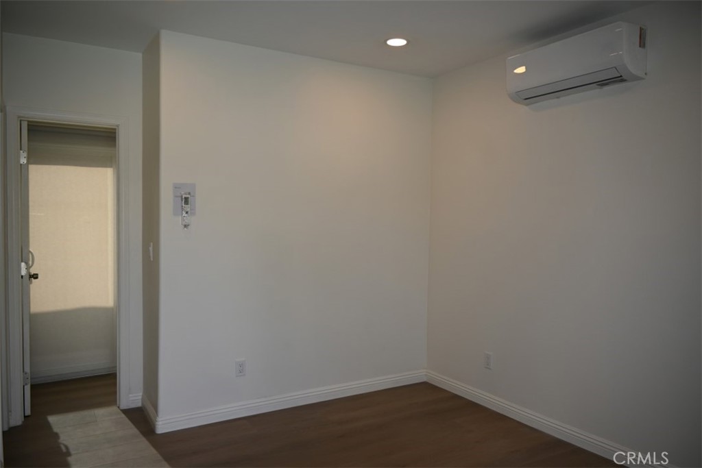 Arcadia Condo: 425 Danimere Avenue