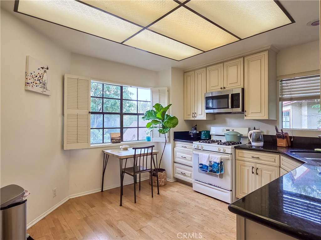 Irvine Condo: 59 Rainbow Ridge