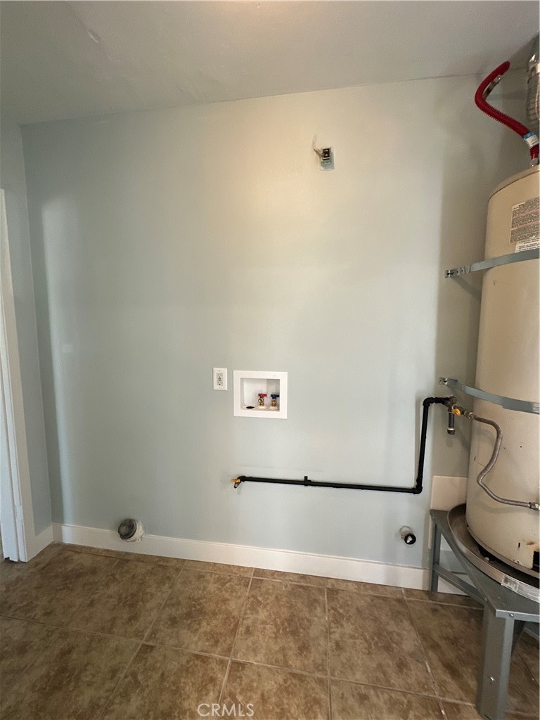 Huntington Park Condo: 6052 Fishburn Avenue