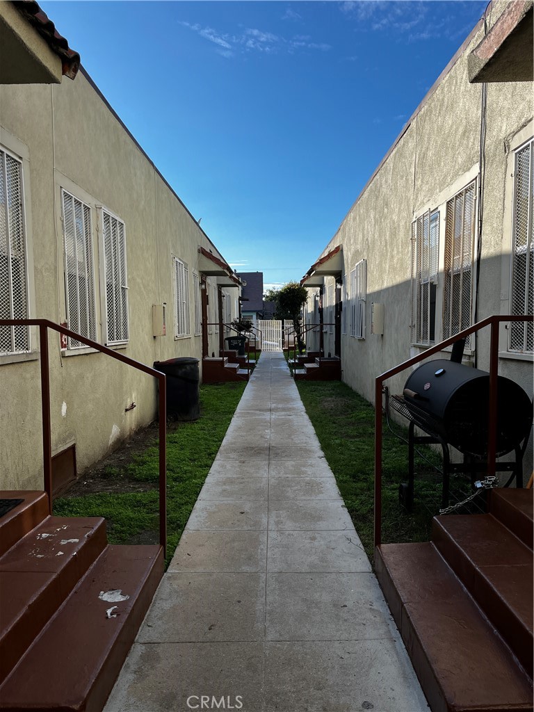 Los Angeles Condo: 4522 Normandie Avenue