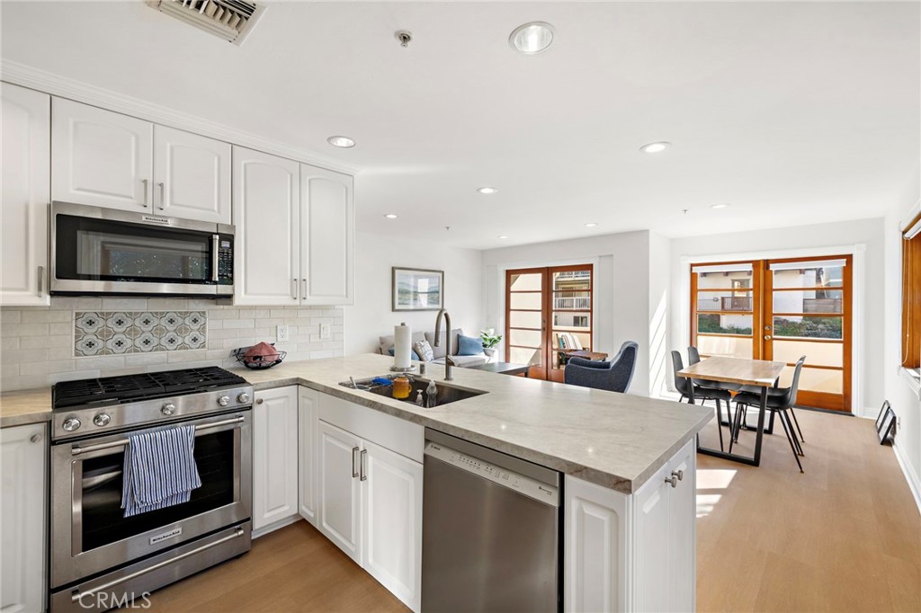 San Clemente Condo: 416 Avenida Santa Barbara