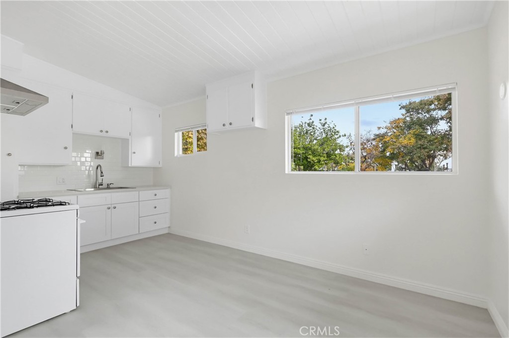 South Pasadena Condo: 607 Mound Avenue