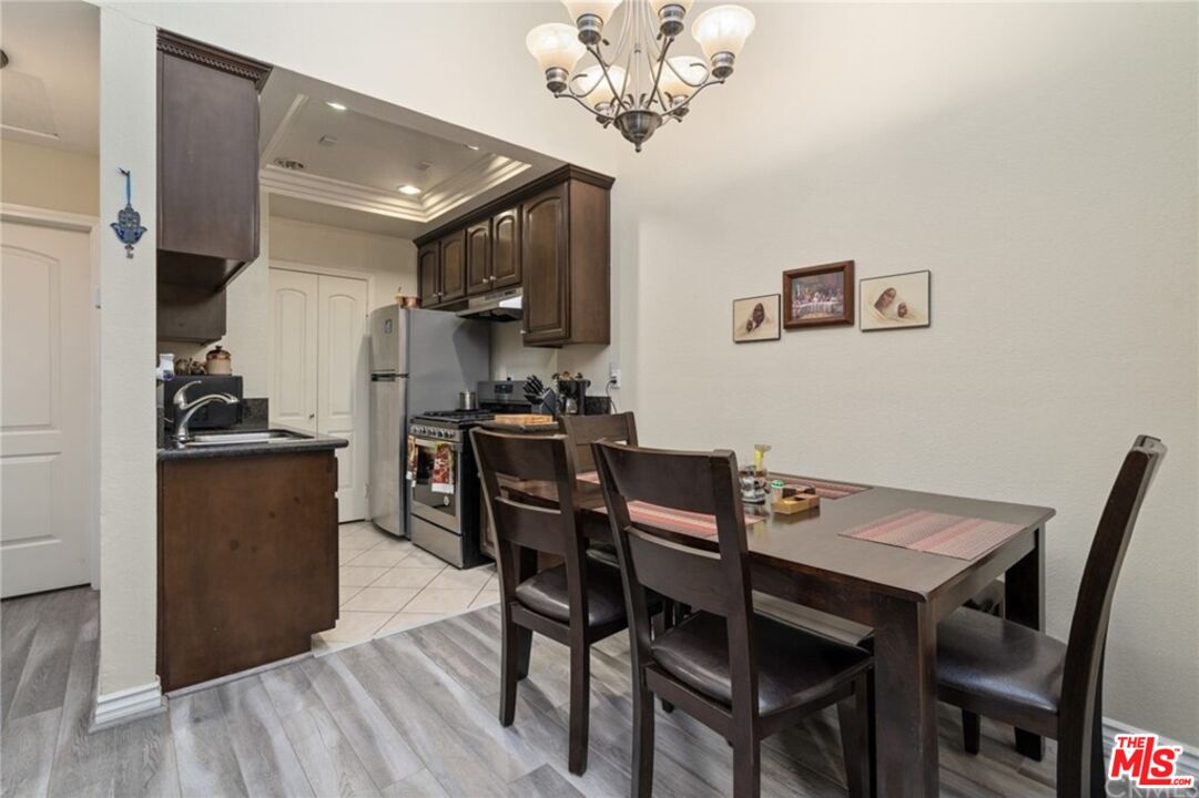 Long Beach Condo: 2925 East Spaulding Street