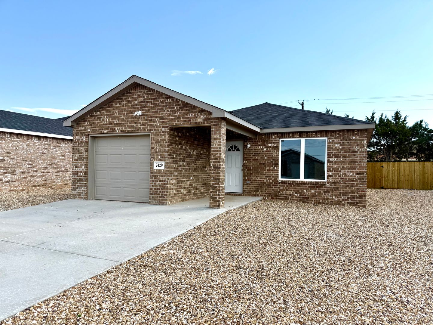Lubbock House: 7415 5th Street