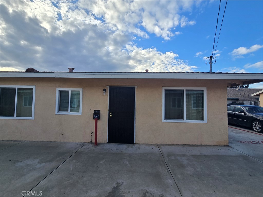 El Monte Condo: 11323 1/2 Schmidt Road