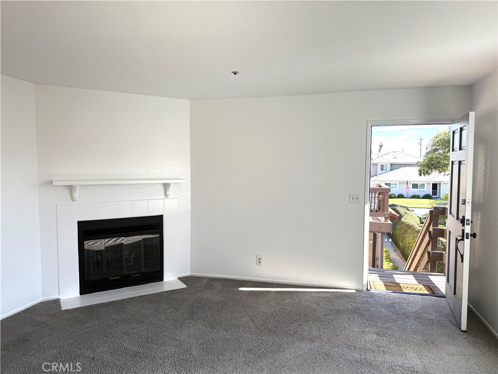 Los Alamitos Condo: 10777 Walnut Street