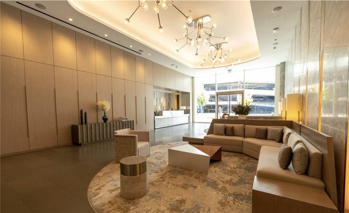 Los Angeles Condo: 877 Francisco Street