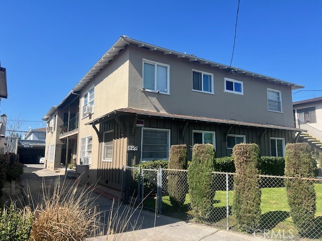 North Hollywood Condo: 5223 Auckland Avenue