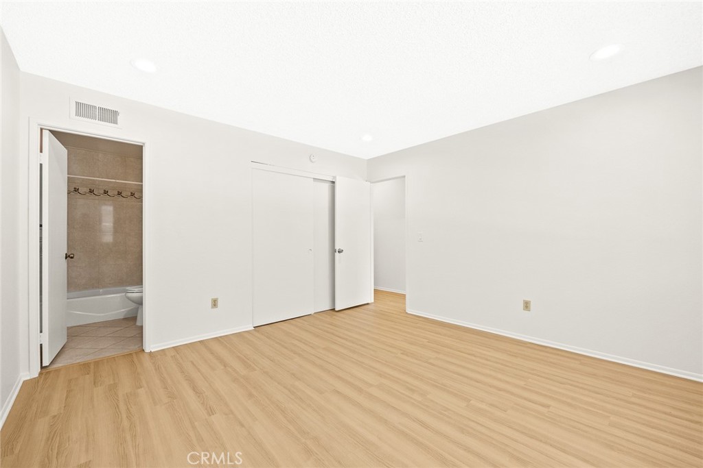 Walnut Condo: 248 Centinary Drive