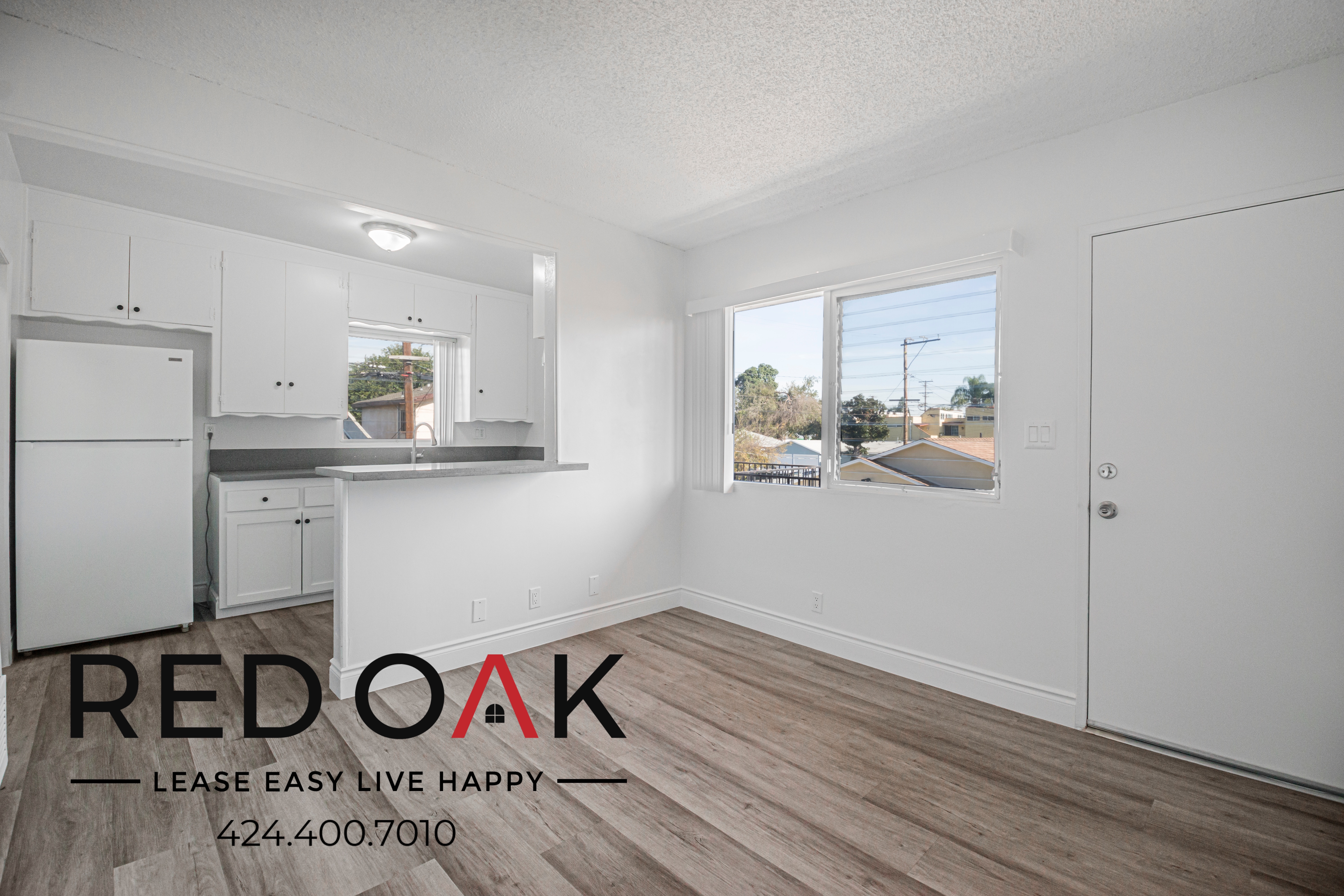 Long Beach Condo: 115 W Market St