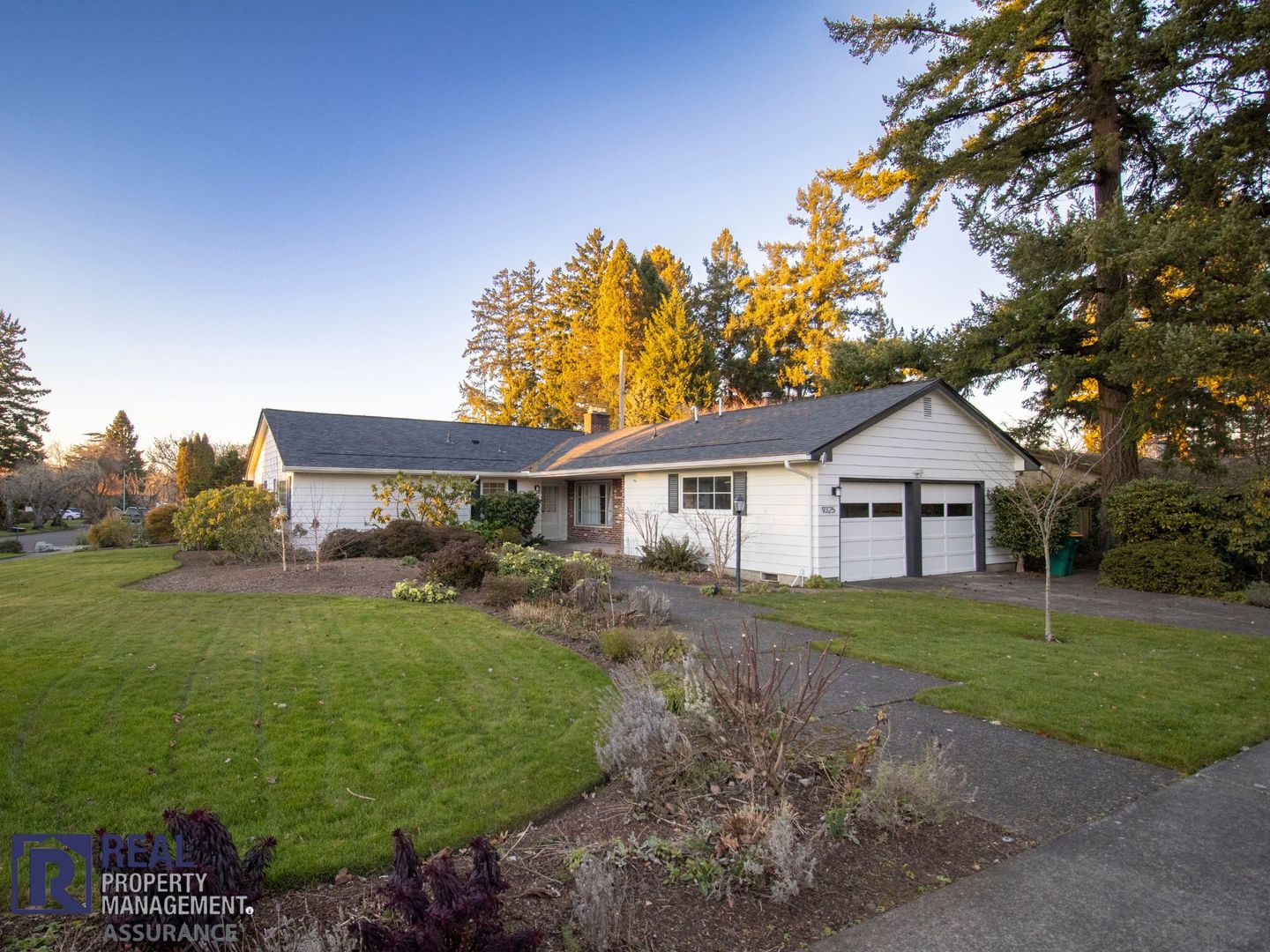 Beaverton House: 9325 SW Royal Woodlands Dr