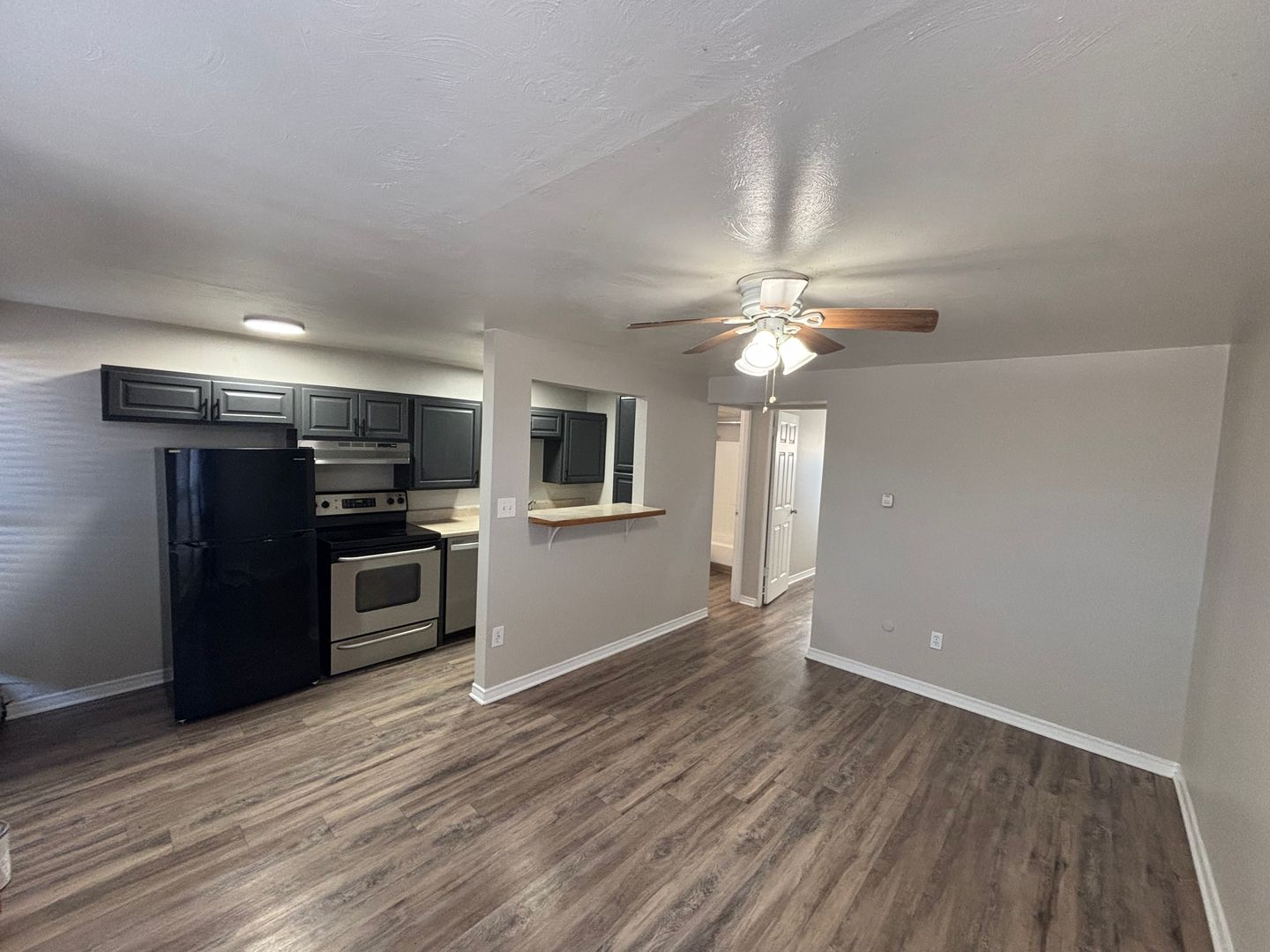 Colorado Springs Apartment: 2130 E Boulder St