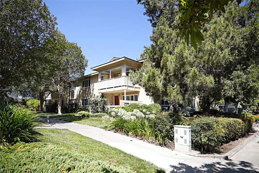 Laguna Woods Condo: 837 Ronda Sevilla