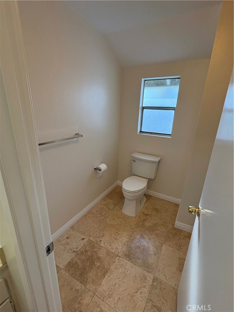 Irvine Condo: 32 Fairside